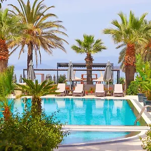Отель Moyo Luxury &